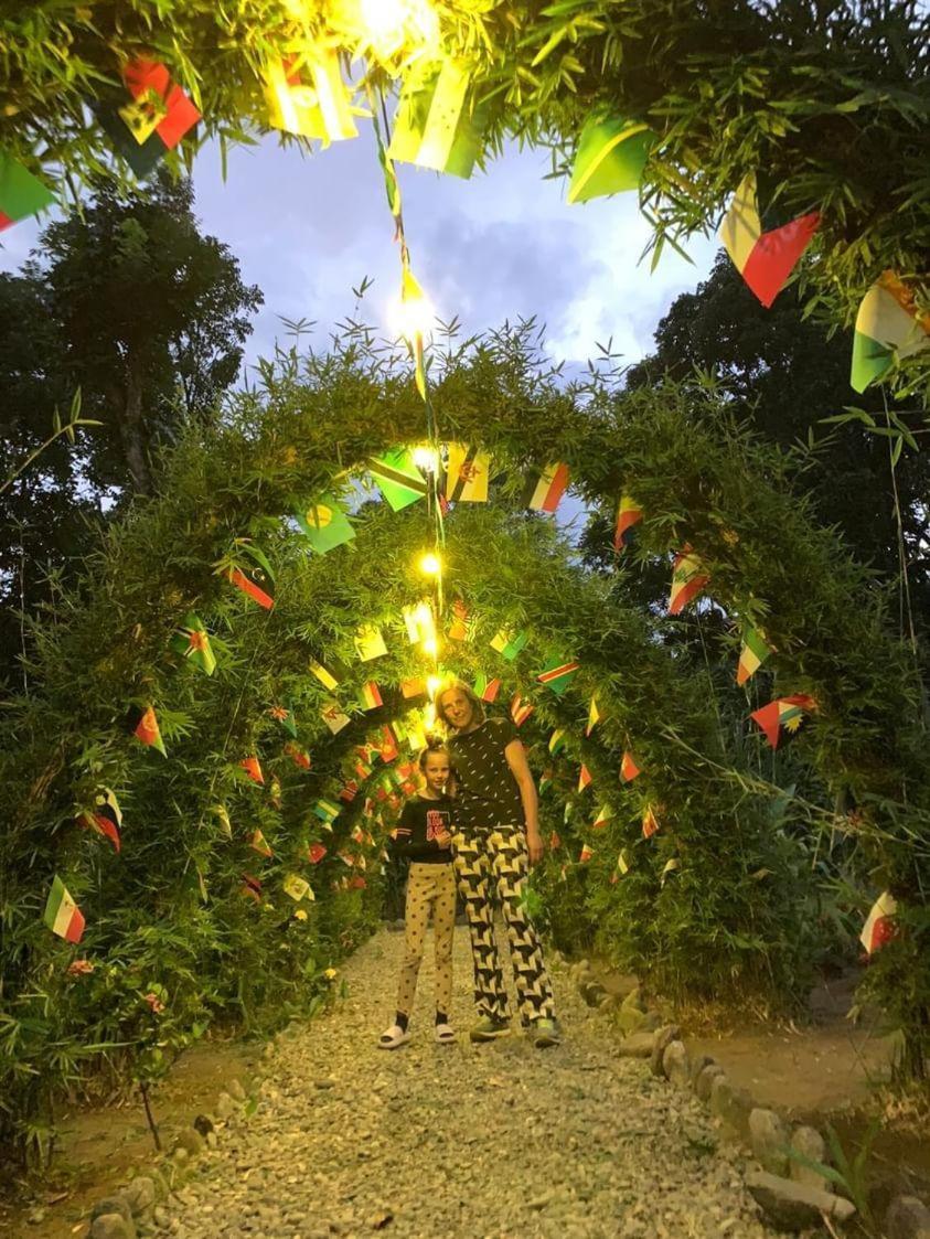 Wisma Batu Mandi Bukit Lawang Buitenkant foto