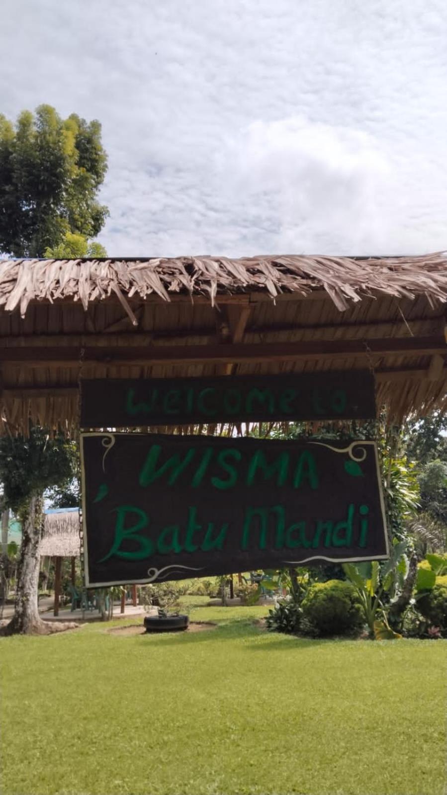Wisma Batu Mandi Bukit Lawang Buitenkant foto