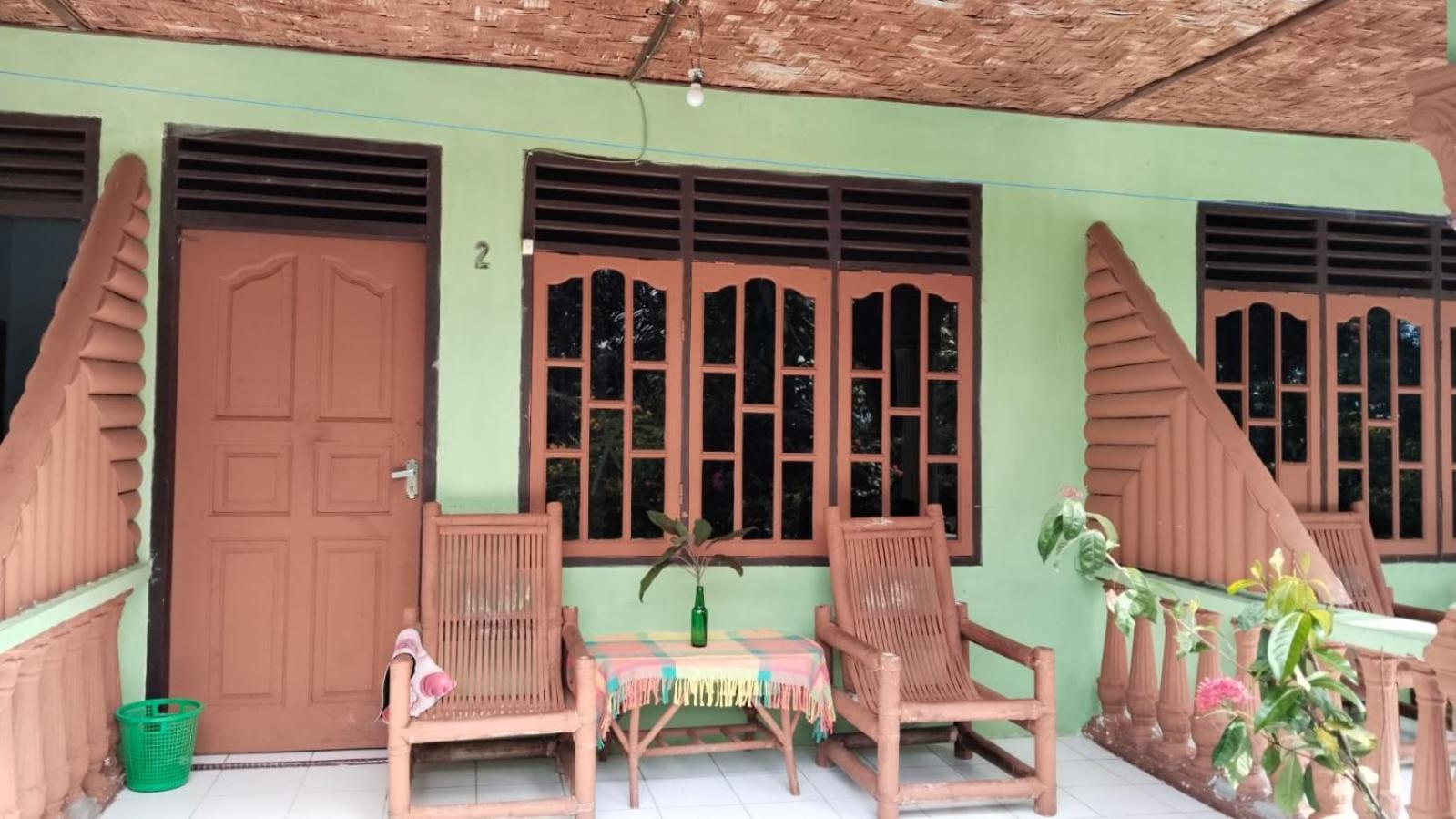 Wisma Batu Mandi Bukit Lawang Buitenkant foto